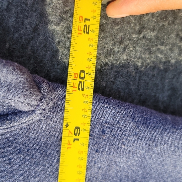 BOSTON‎ sweater - Picture 4 of 5